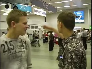 همجنس گرا خوش تیپ با کلیپ های جدید سکسی یک دوست احمق اصلاح شده
